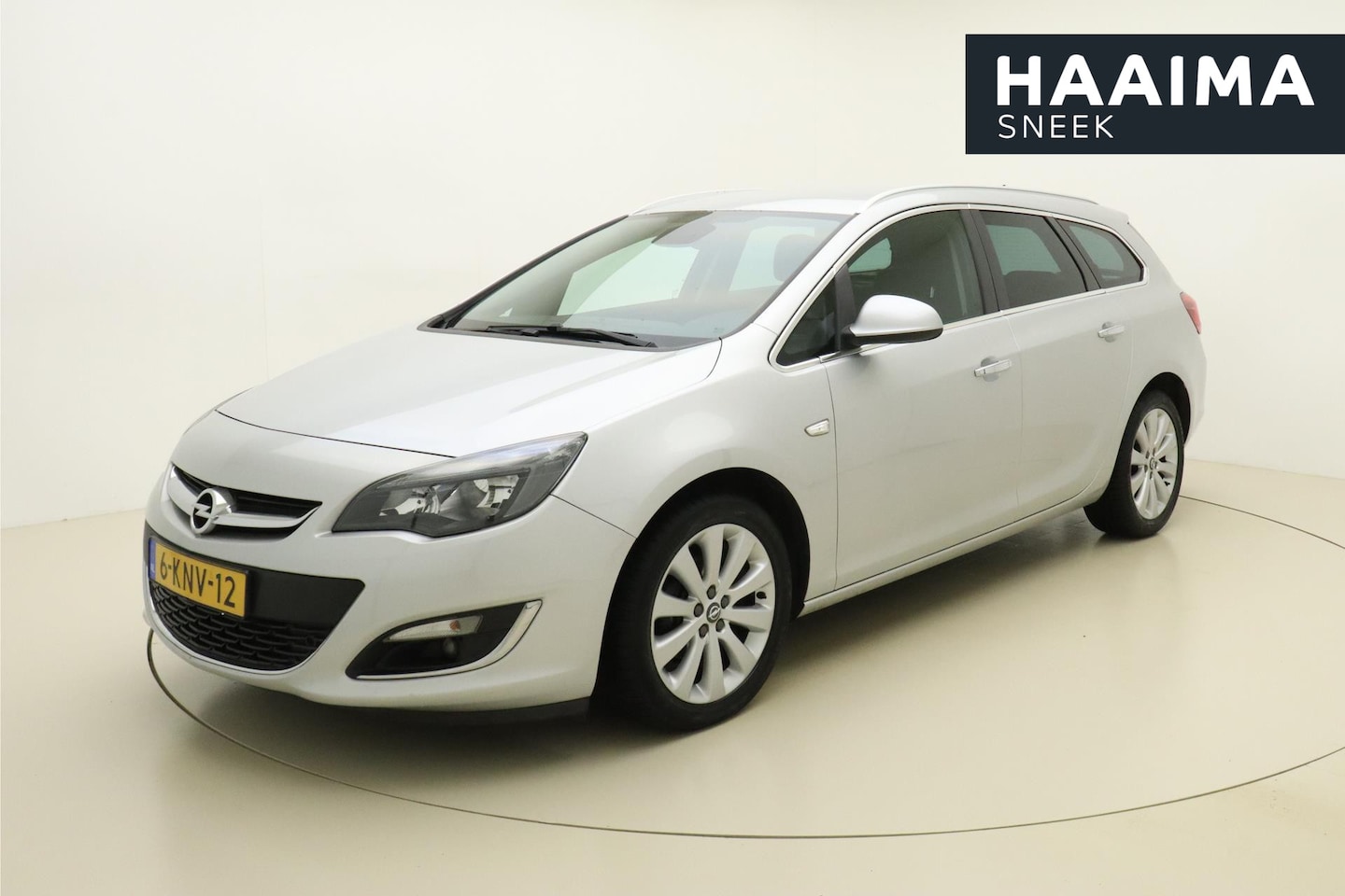 Opel Astra Sports Tourer - 1.4 Turbo Cosmo | Lederen/Verwarmbare Stoelen | Navigatie | Trekhaak | Climate Control | P - AutoWereld.nl