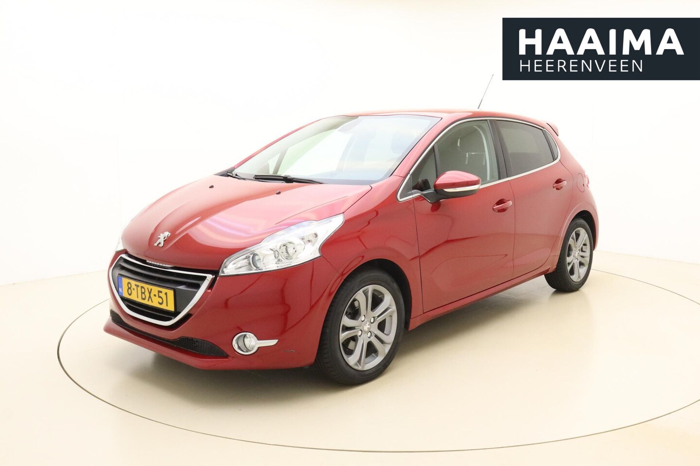 Peugeot 208 - 1.2 VTi Allure 82 Pk | Cuise Control | Climate Control | Navigatie | Lage Km-Stand | LM-Ve - AutoWereld.nl