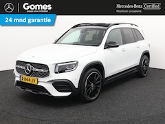 Mercedes-Benz GLB - 180 AMG | Panoramadak | Nightpakket | Nightpakket | Panoramadak | Achteruitrijcamera | Sto