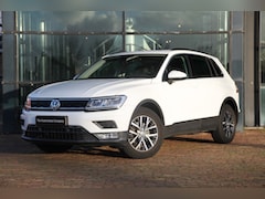 Volkswagen Tiguan - 1.4 TSI Comfortline Panodak