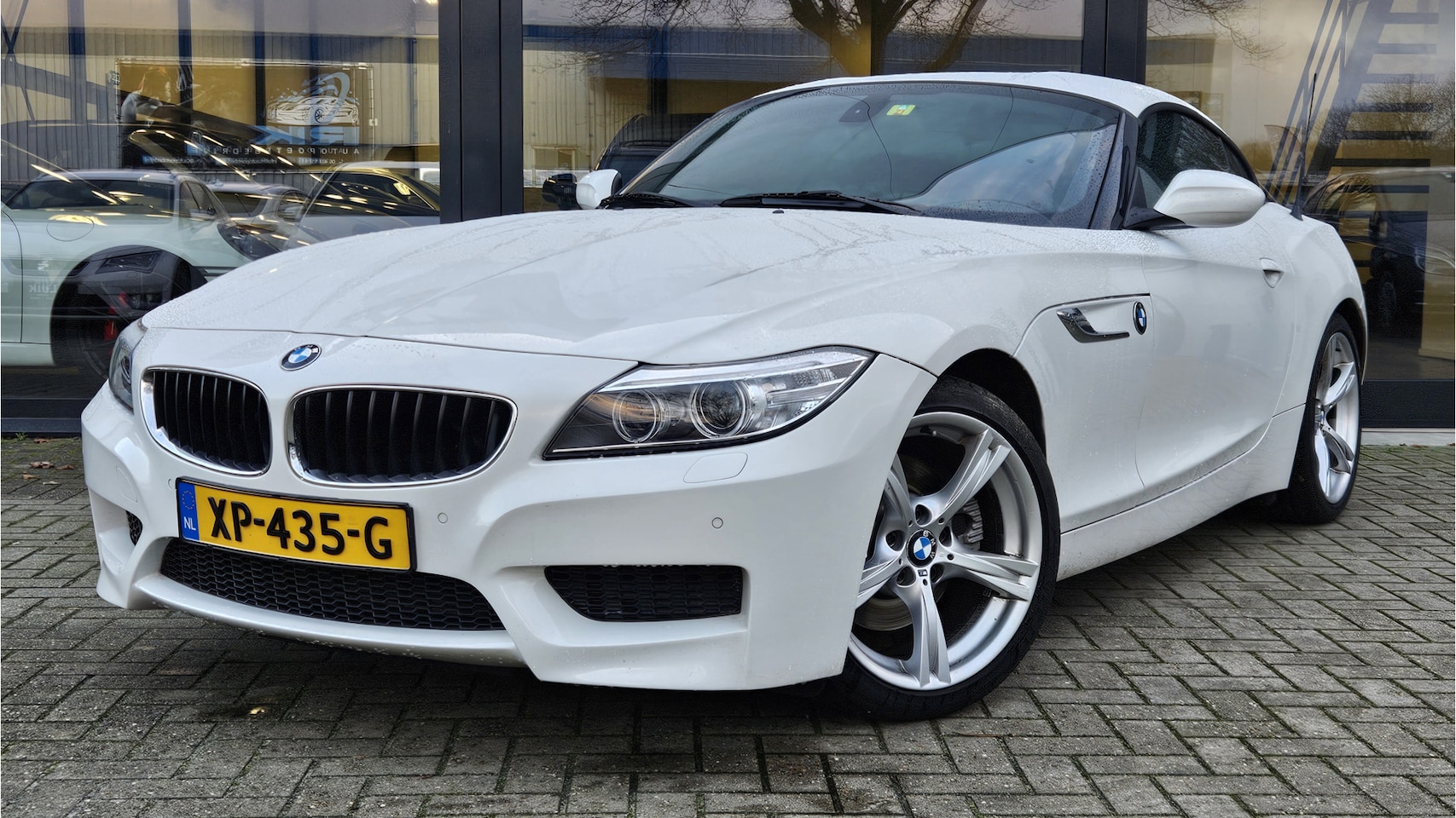 BMW Z4 Roadster - sDrive28i High Executive + M-SPORT + KEYLESS + NAVI PROF - AutoWereld.nl