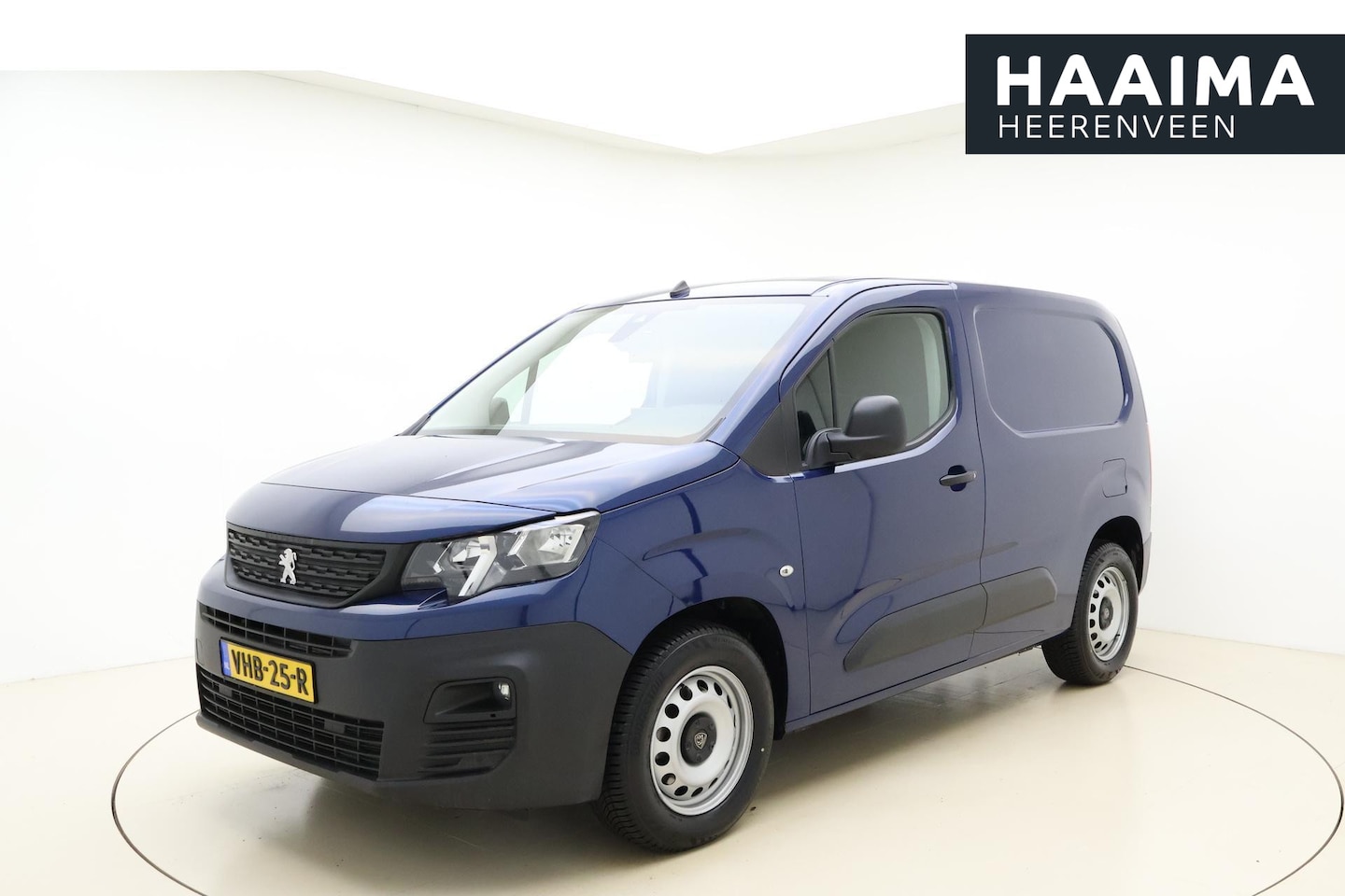 Peugeot Partner - 1.5 BlueHDI Premium 100 Pk | Trekhaak | Navigatie | Airco | Grip Control | Camera System | - AutoWereld.nl