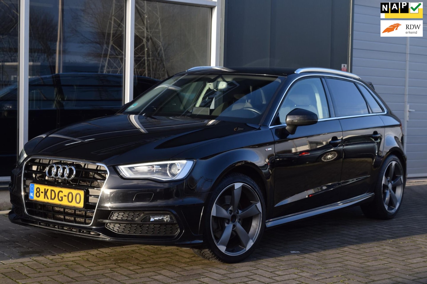 Audi A3 Sportback - 1.8 TFSI Ambition Pro Line plus | S-Line | Automaat | NAP + APK 12-2025 ! - AutoWereld.nl