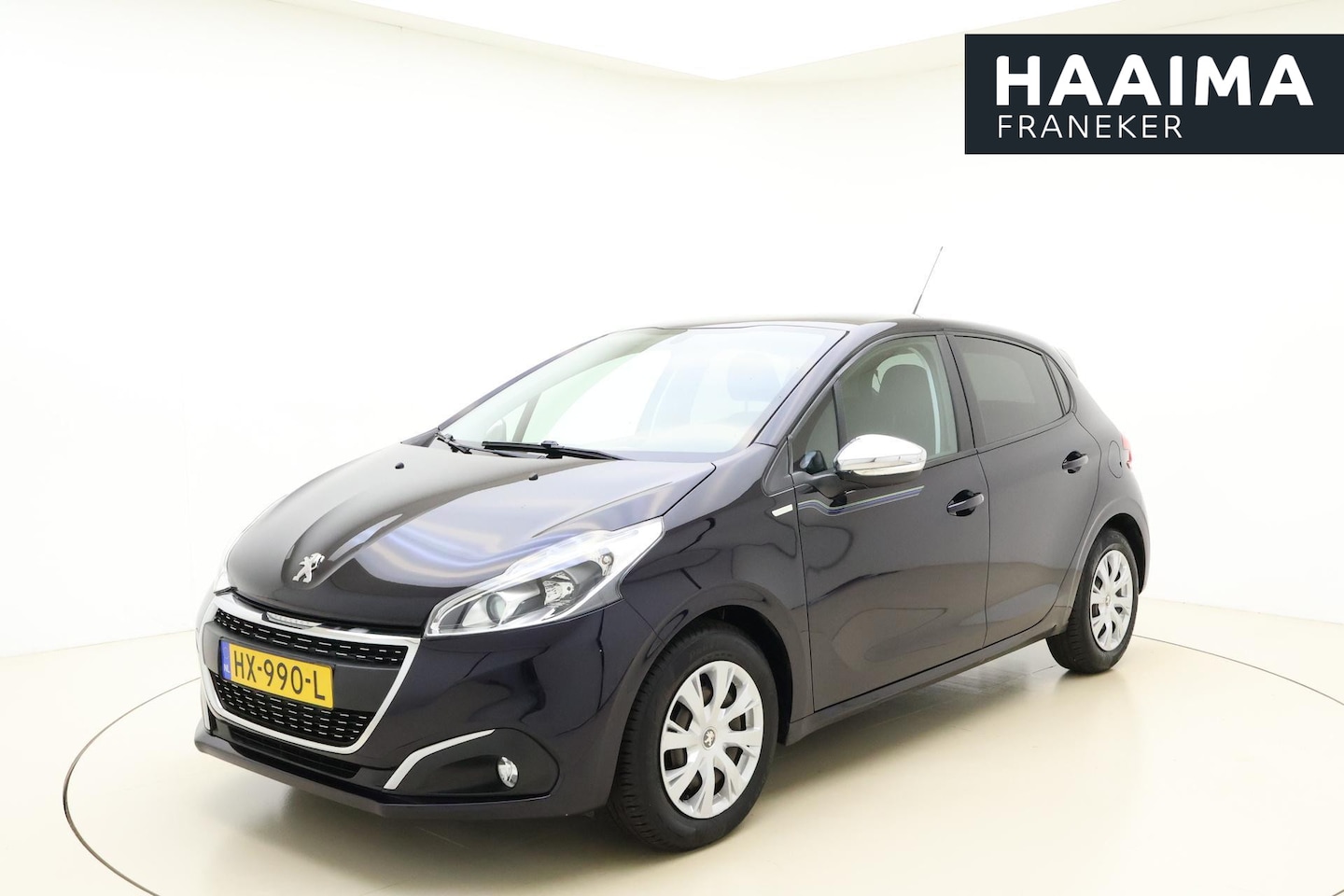 Peugeot 208 - 1.2 PureTech Urban Soul 82pk | 5 Deurs | Navigatie | Airco | Cruise Control | Trekhaak | B - AutoWereld.nl