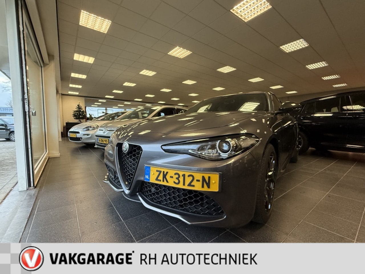 Alfa Romeo Giulia - 2.0T B-Tech 2.0T B-Tech - AutoWereld.nl