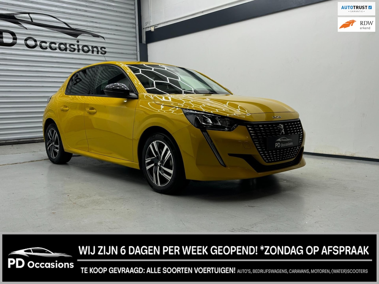 Peugeot 208 - 1.2 PureTech Allure Parkeersensoren Cruise Carplay/Android - AutoWereld.nl