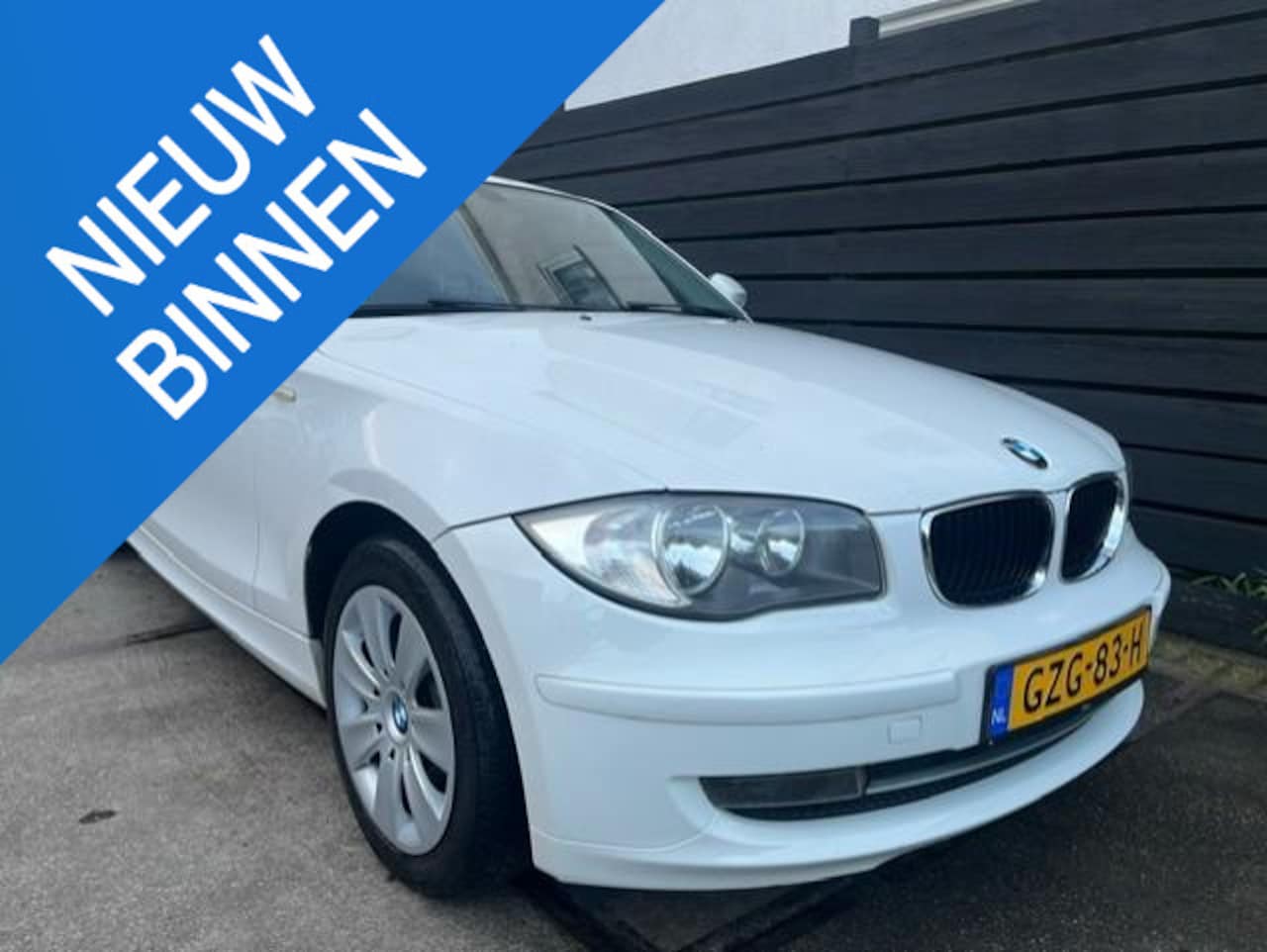 BMW 1-serie - 116i Business Line AIRCO-CRUISE-PDC-STOEL VERW.-APK! - AutoWereld.nl