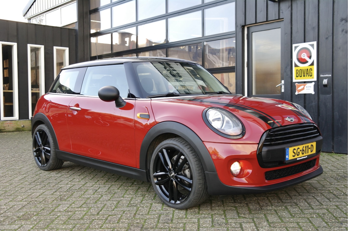 MINI One - 1.5 | NL-Auto | Airco | 17'' - AutoWereld.nl