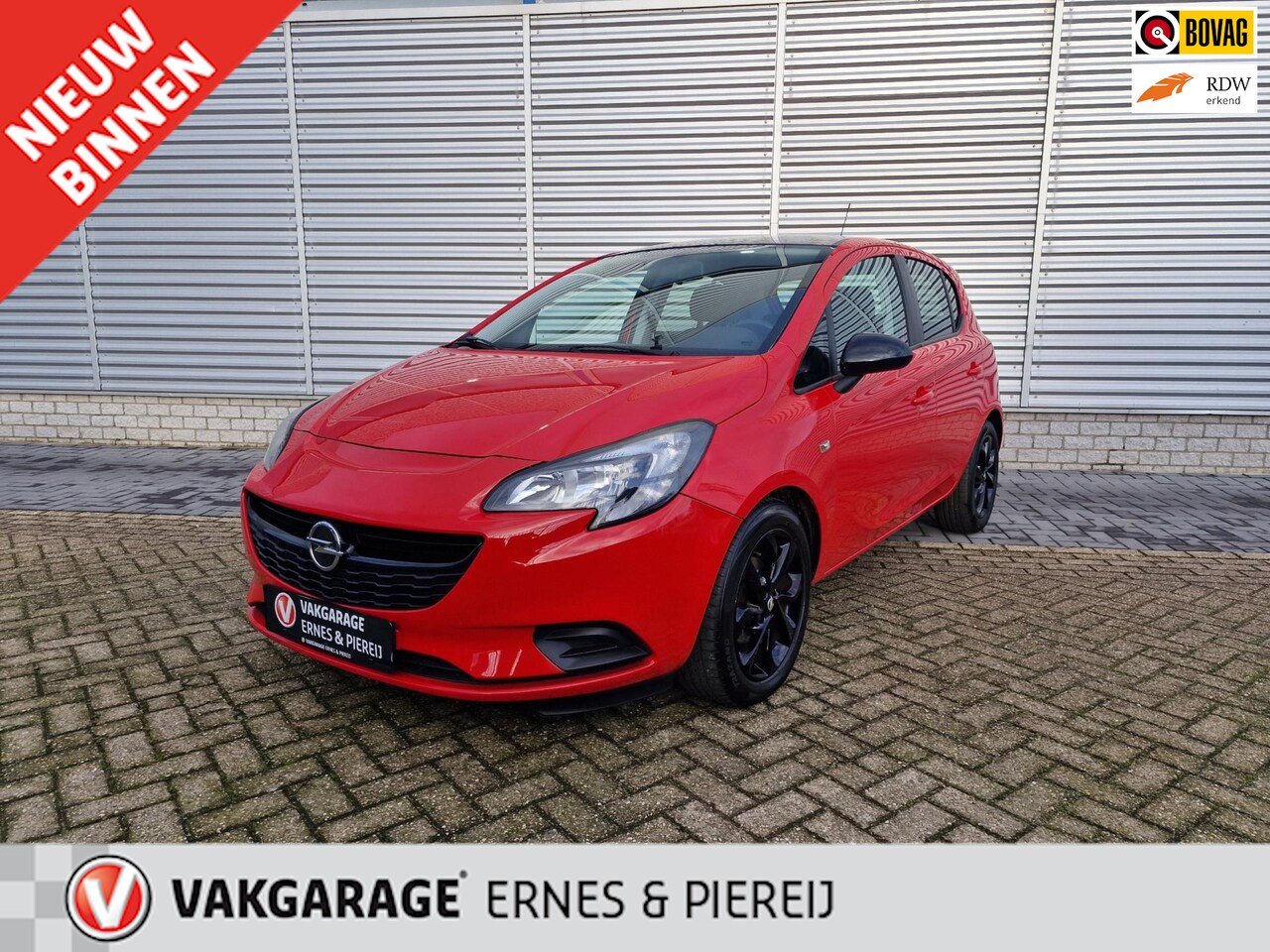 Opel Corsa - 1.2 Black Edition - AutoWereld.nl