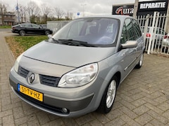 Renault Scénic - 2.0-16V Privilège Luxe