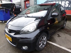 Toyota Aygo - 1.0-12V Dyn. Navi, AIRCO, 5 deurs, etc