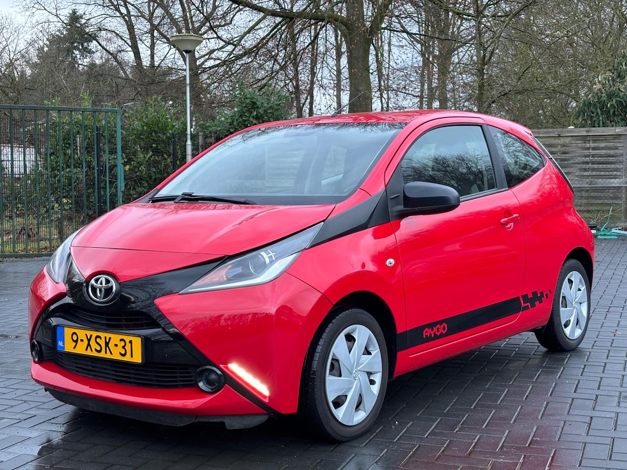 Toyota Aygo - 1.0 VVT-i x-play/Airco/P.camera/NAP/BT audio - AutoWereld.nl