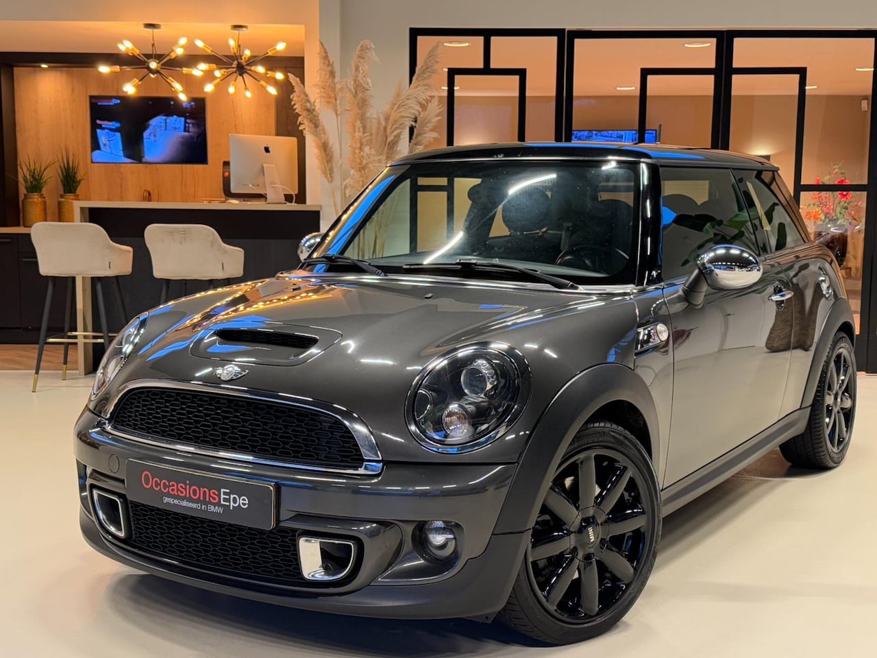 MINI Cooper S - Mini 1.6 Carbon Final Edition Eclipse Grey - AutoWereld.nl