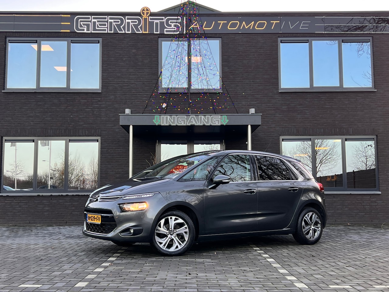 Citroën C4 Picasso - 1.2 PureTech Exclusive 1.2 PureTech Exclusive - AutoWereld.nl