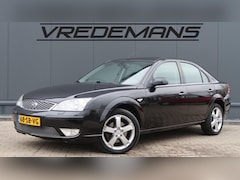 Ford Mondeo - 1.8-16V Platinum