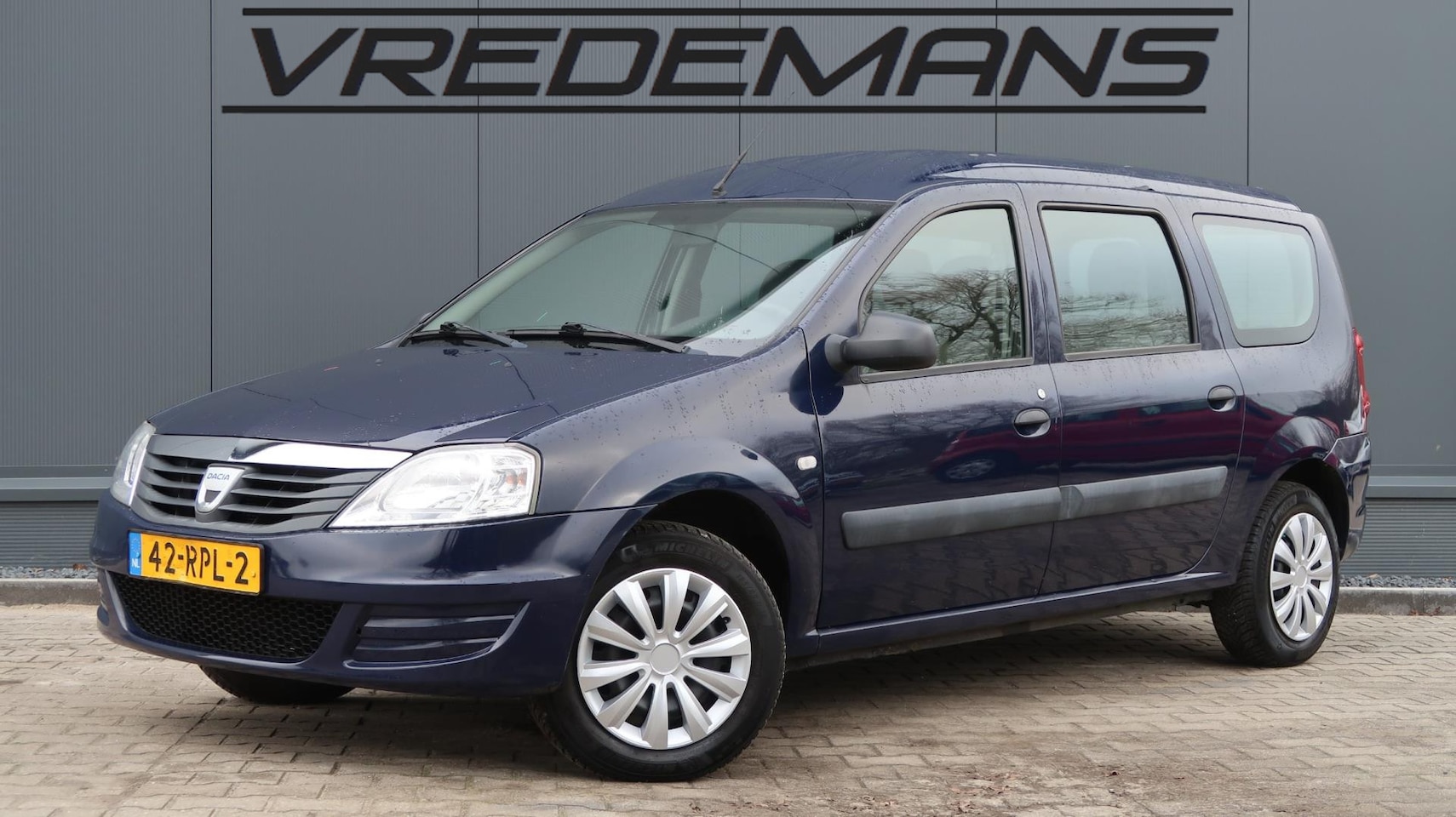 Dacia Logan MCV - 1.6 MPI Ambiance 1.6 MPI Ambiance - AutoWereld.nl