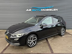 Volkswagen Golf - 1.5 eTSI Style AUTOMAAT/STOELMASSAGE/PANO