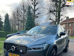 Volvo XC60 - 2.0 T8 AWD Polestar Engineered