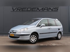 Peugeot 807 - 2.0 ST Premium