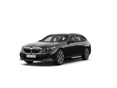 BMW i5 Touring - eDrive40