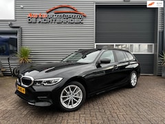 BMW 3-serie Touring - 330e|Sport Interieur|LED|NAVI