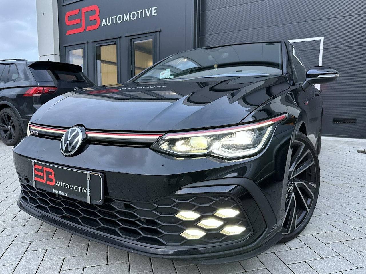 Volkswagen Golf - 2.0 TSI GTI 245PK PANO FULL OPTION! - AutoWereld.nl