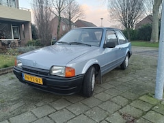 Ford Escort - 1.4 CL