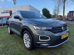 Volkswagen T-Roc - 1.5TSI 150PK SPORT/DSG/VIRTDASH/XENON/ACARPLAY/NAV/HLEER