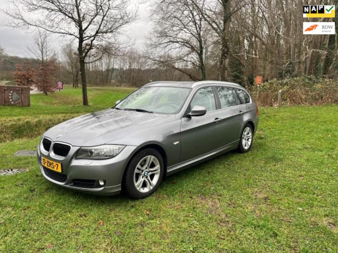 BMW 3-serie Touring - 318i Corporate Lease Luxury Line Leer - AutoWereld.nl