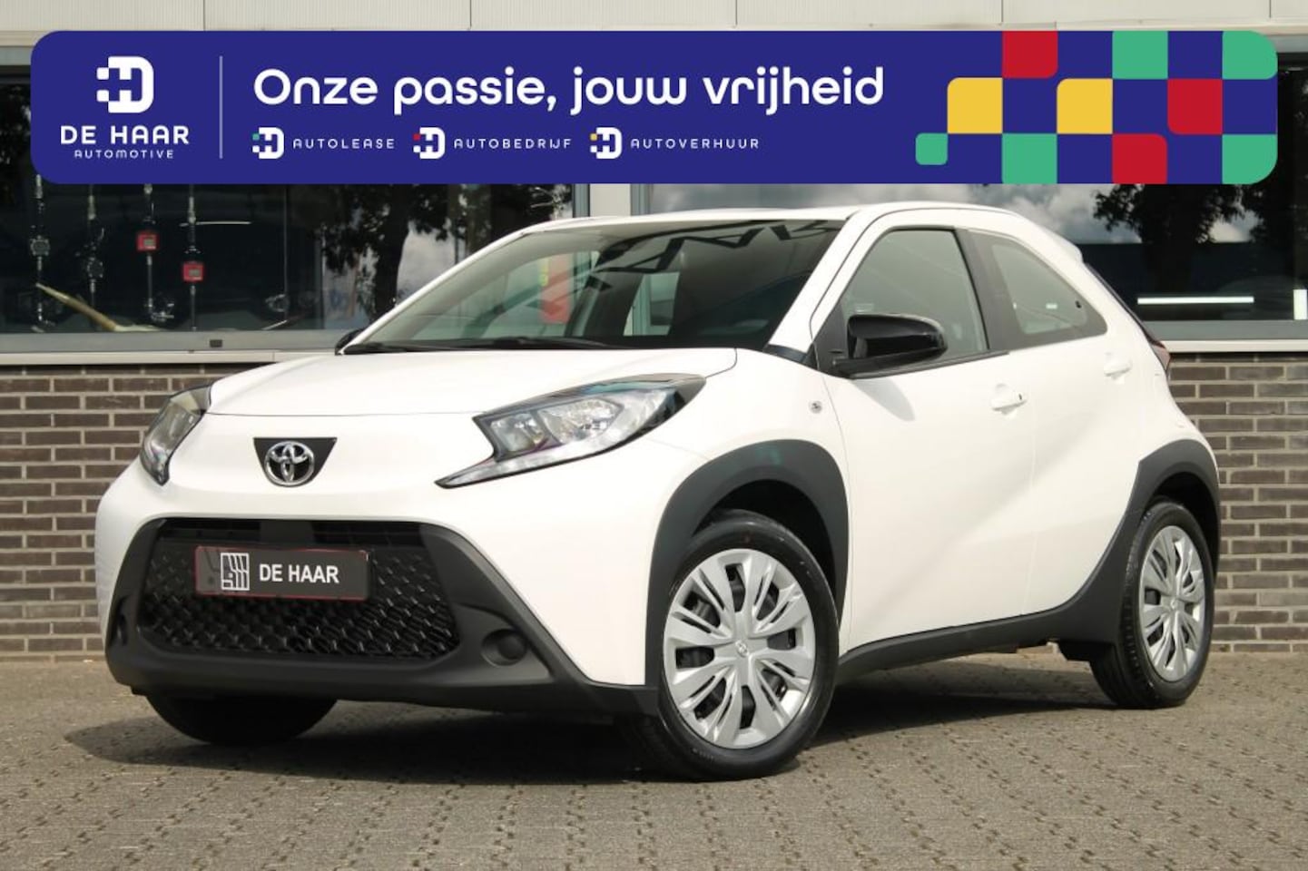 Toyota Aygo X - 1.0 VVT-i Business Edit. -Stoelverwarm/Automatische Airco - AutoWereld.nl