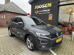 Volkswagen T-Roc - 1.5 TSI SPORT BNSR 2x r line