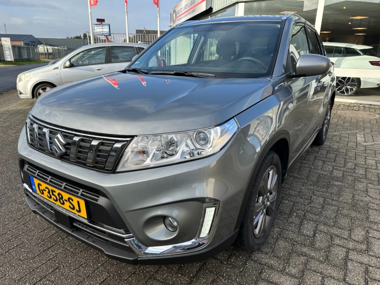 Suzuki Vitara - 1.0 Boosterjet Select 1.0 Boosterjet Select - AutoWereld.nl