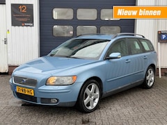 Volvo V50 - 2.5 T5 EXCLUSIVE / 5 CILINDER / AUTO AIRCO / ST-VER / CRUISE CON