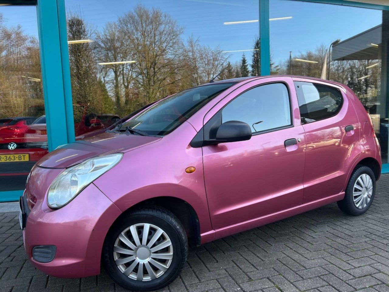 Suzuki Alto - 1.0 5drs Airco, El.pakket, Stuurbekrachtiging - AutoWereld.nl