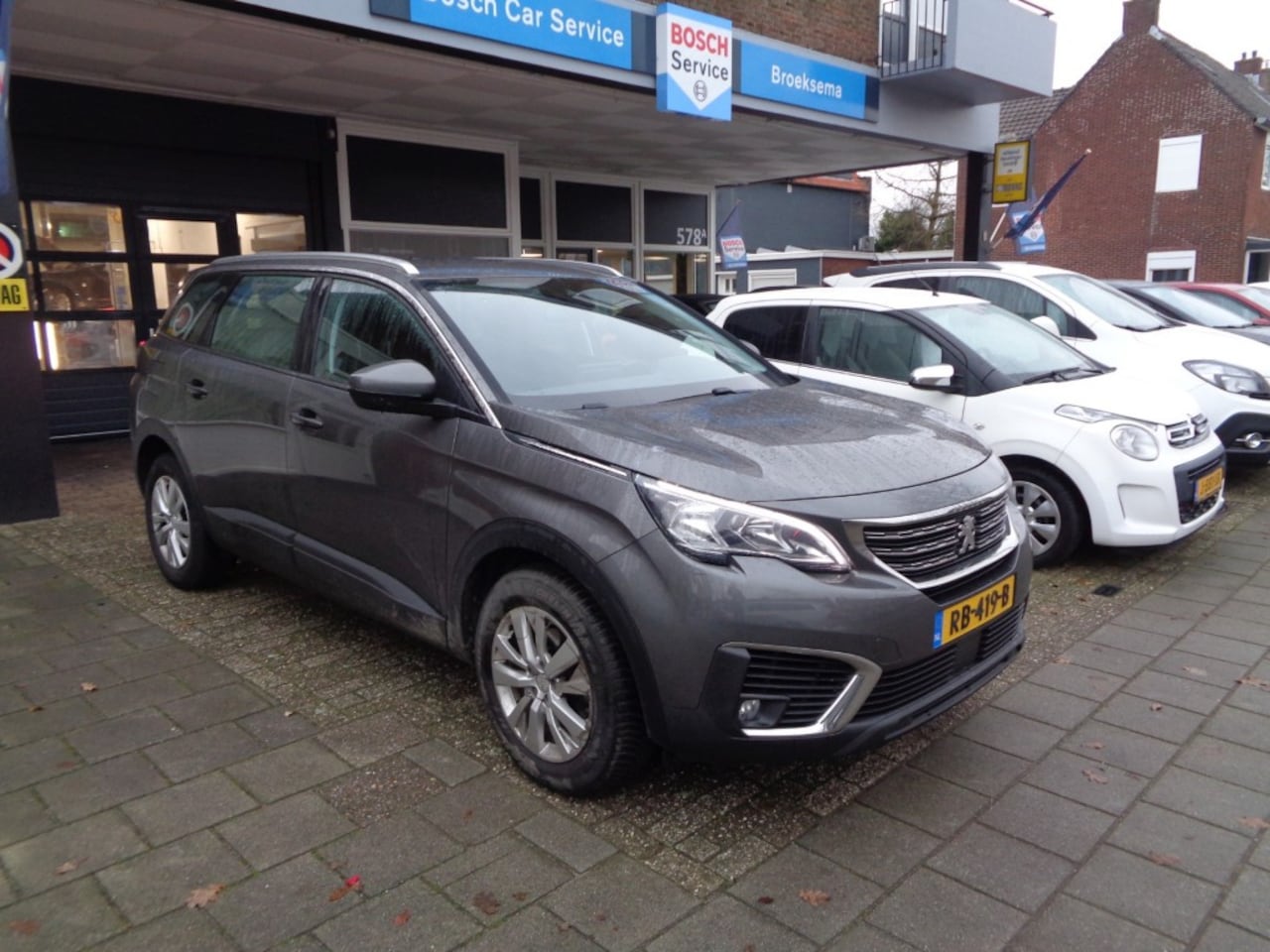 Peugeot 5008 - 1.2 PT BL. EXECUTIVE - AutoWereld.nl