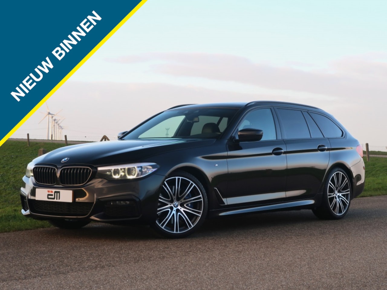 BMW 5-serie Touring - 540i xD M-Sport Pano - AutoWereld.nl