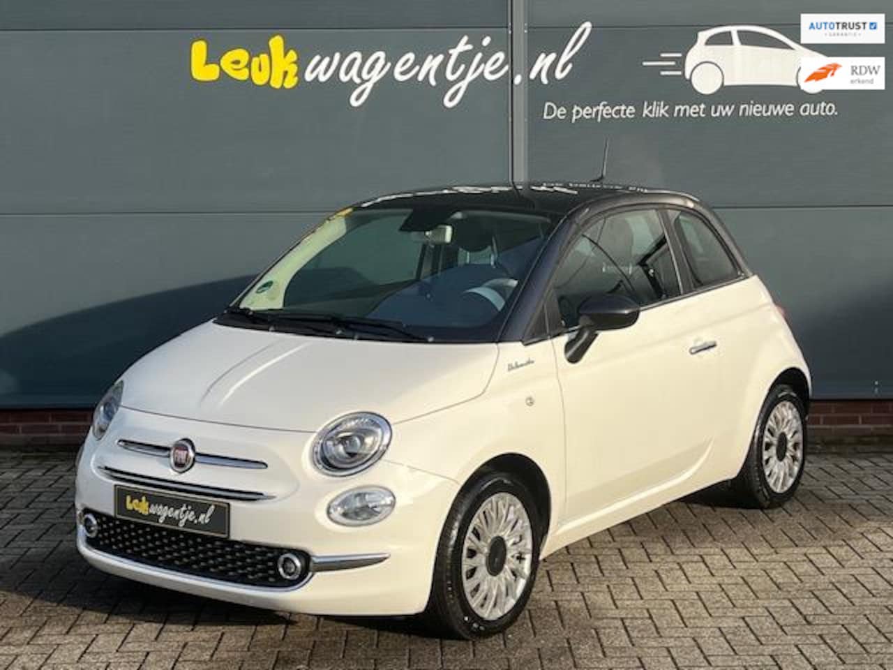 Fiat 500 - 1.0 Hybrid Dolcevita *carplay *cruise c. *two tone - AutoWereld.nl