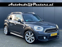 MINI Countryman - 2.0 S All4 Aut. P-dak Leder LED Navi Camera H/K HUD Trekhaak