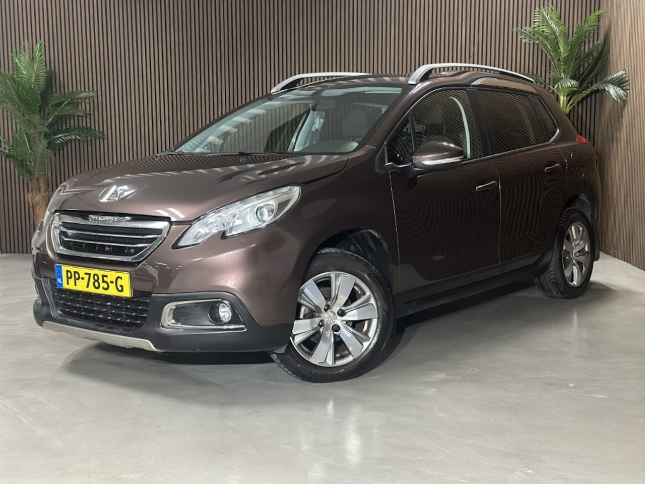 Peugeot 2008 - 1.2 PureTech Allure 1.2 PureTech Allure - AutoWereld.nl