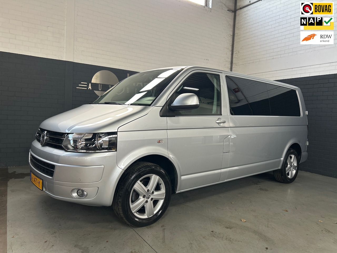 Volkswagen Transporter - 2.0 TDI 180PK L2H1 dubbel cabine. Automaat. - AutoWereld.nl