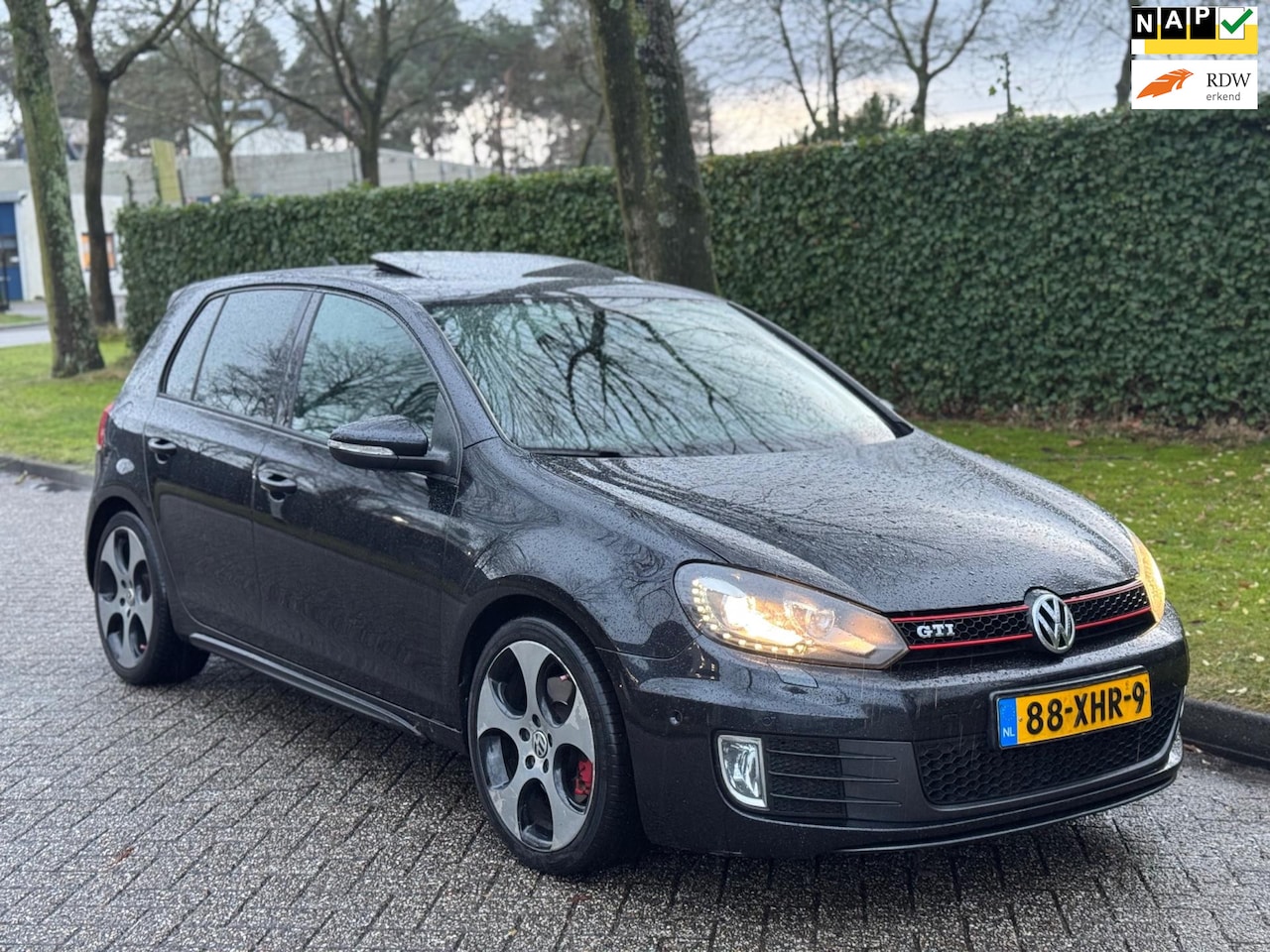 Volkswagen Golf - 1.4 TSI Highline GTI | Xenon | Schuifdak | Cruise | LED - AutoWereld.nl