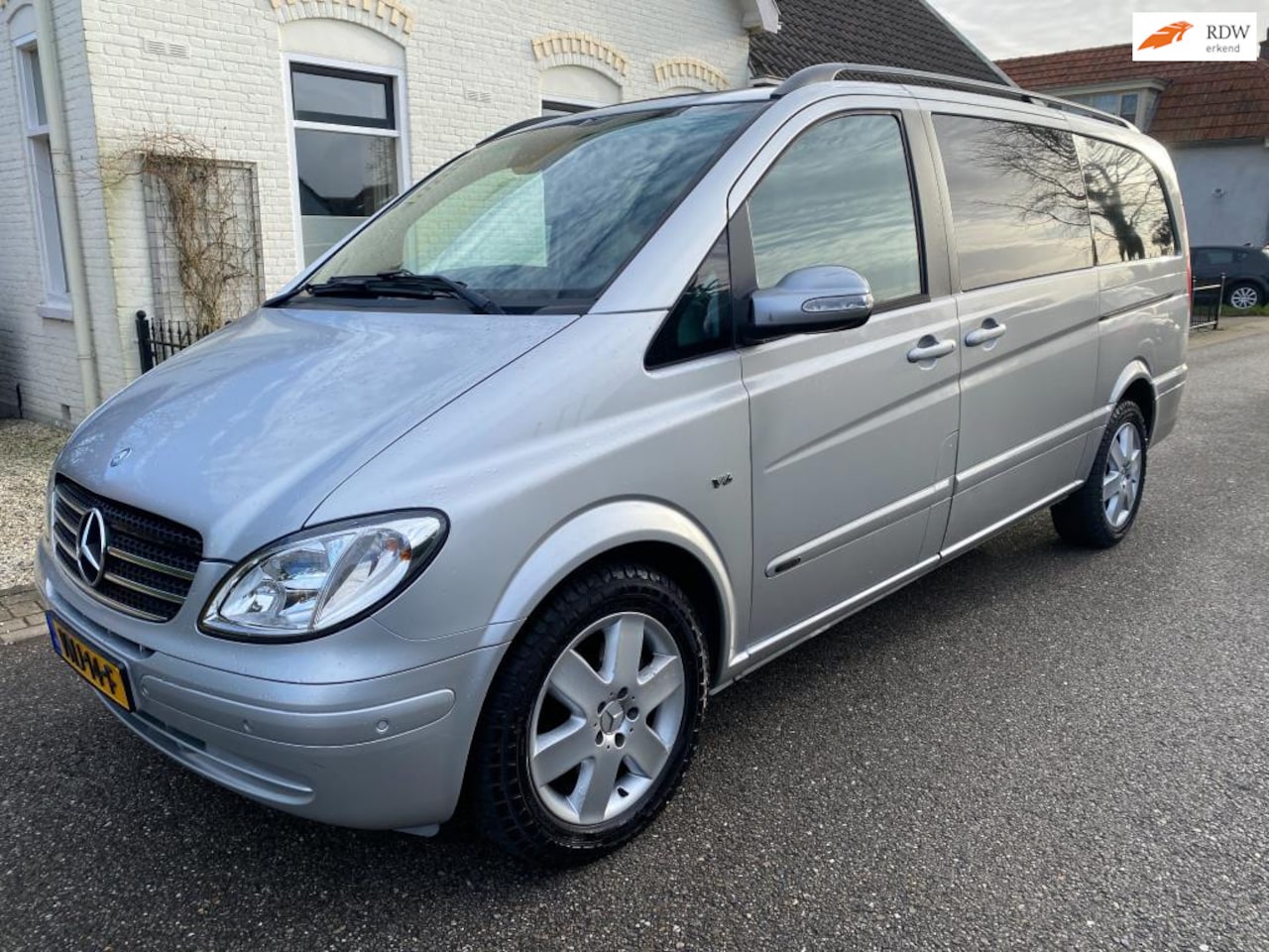 Mercedes-Benz Viano - 3.0 CDI Dubbel Cabine, Viano,Lang,Rolstoellift,2X schuifdeur,enz. - AutoWereld.nl