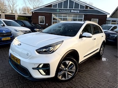 Kia e-Niro - ExecutiveLine 64 kWh Leer, Camera, Stoel/Stuur Verwarming