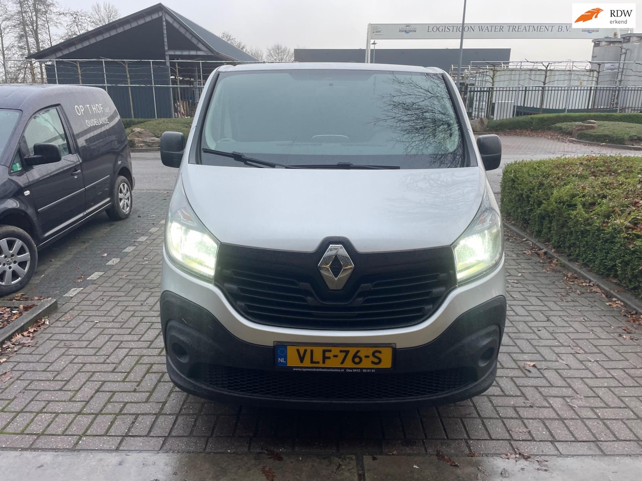 Renault Trafic - 1.6 dCi T29 L2H1 DC Comfort ZILVER 16 MARGE - AutoWereld.nl