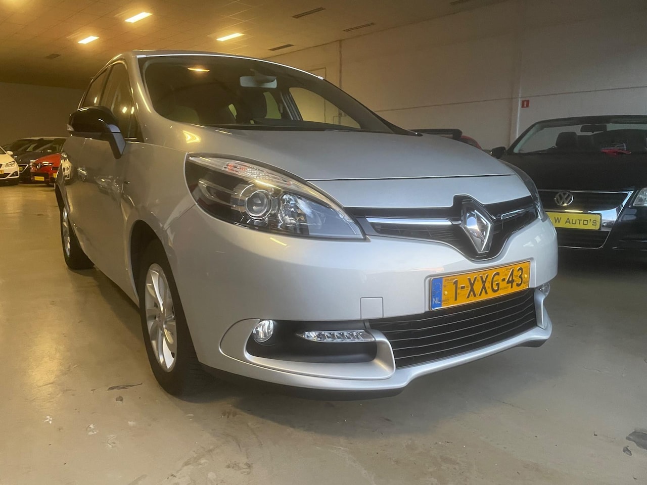 Renault Scénic - 1.2 TCe Limited zeer mooie auto - AutoWereld.nl