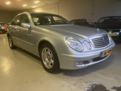 Mercedes-Benz E-klasse - 240 Classic lpg g3 zeer nette auto