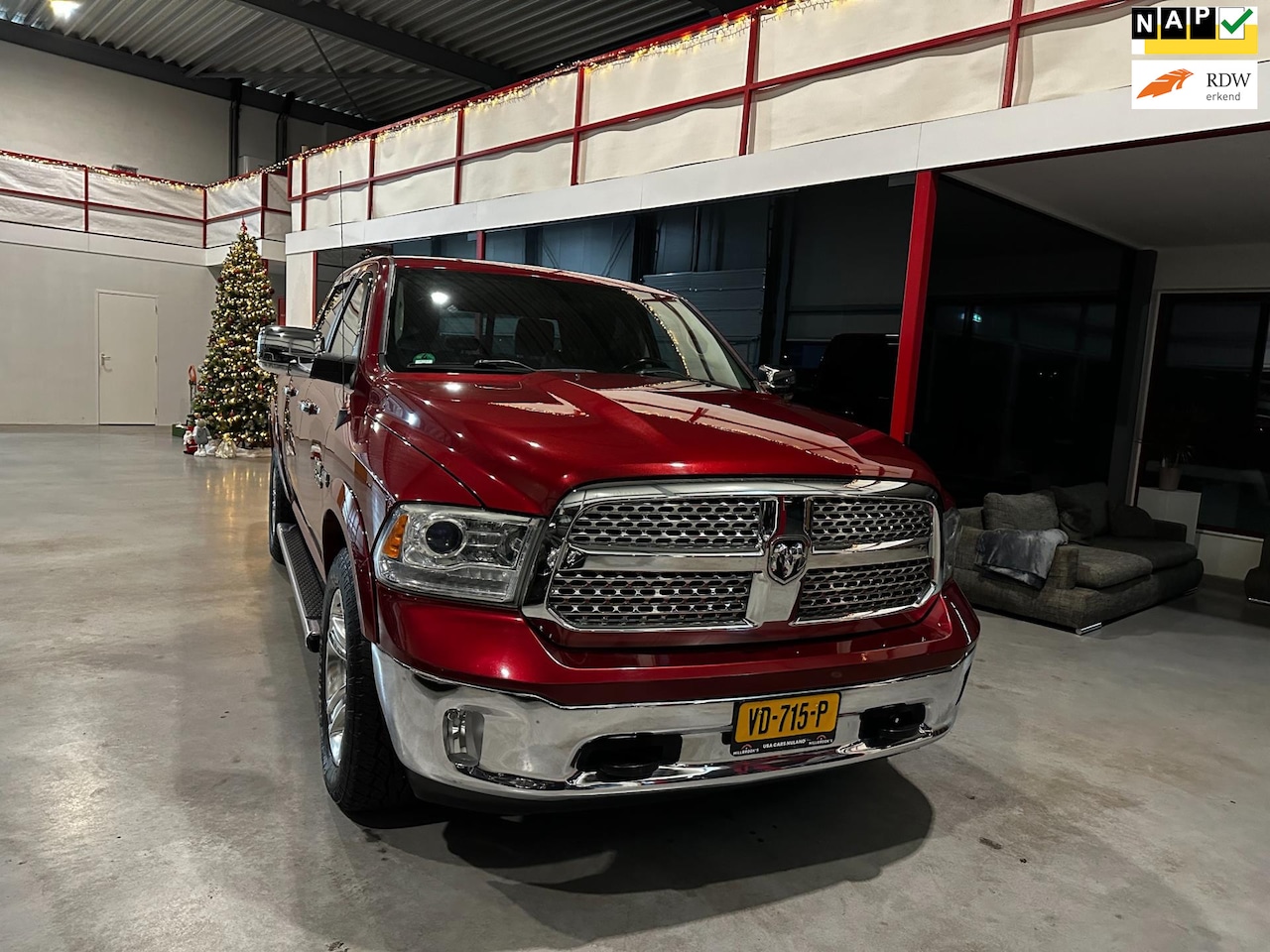 Dodge Ram 1500 - 5.7 V8 4x4 Quad Cab 6'4 / Nieuwe Apk / LPG-G3 / Automaat / V8 / Pano / - AutoWereld.nl