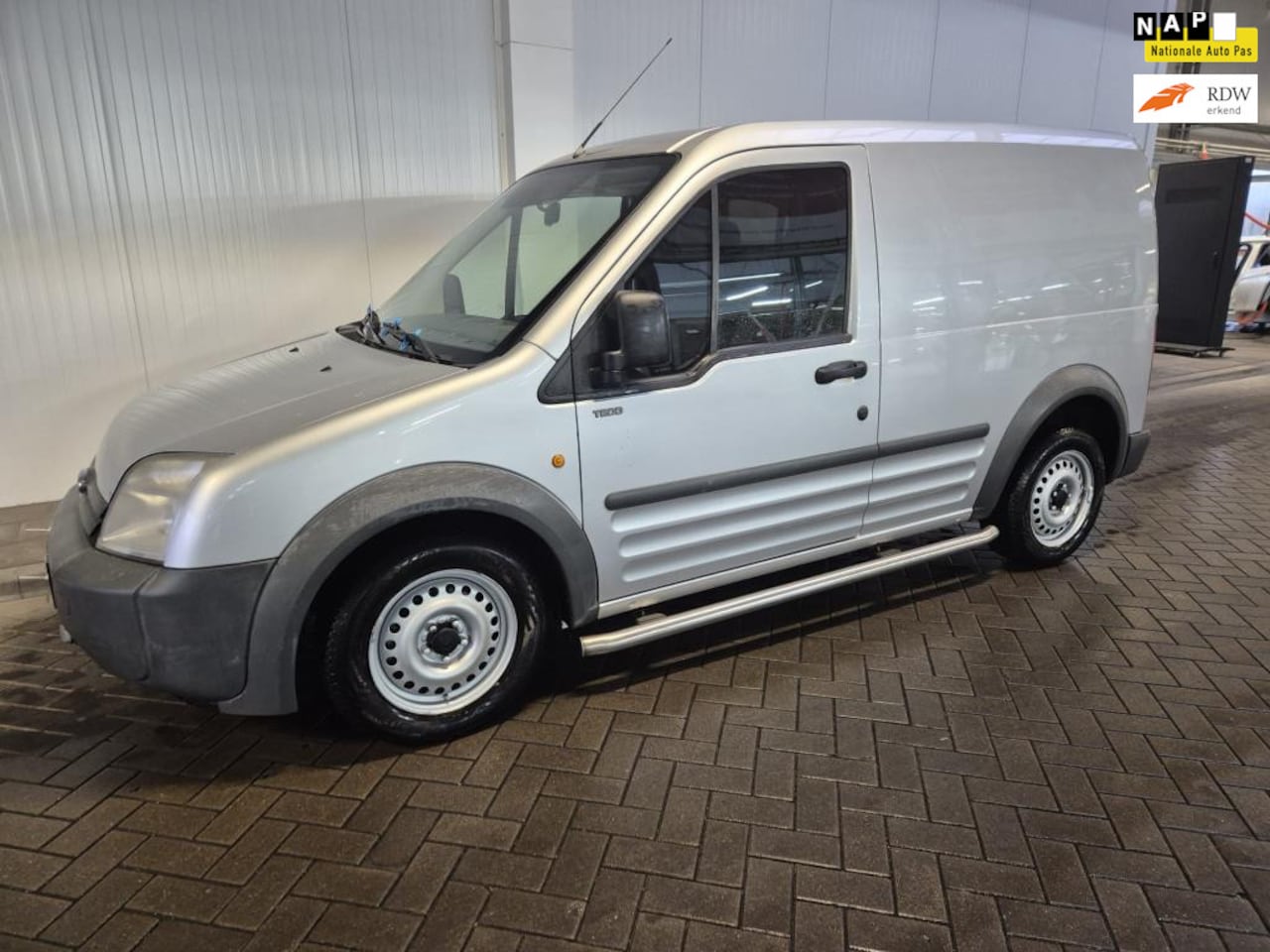 Ford Transit Connect - T200S 1.8 TDCi/airco - AutoWereld.nl