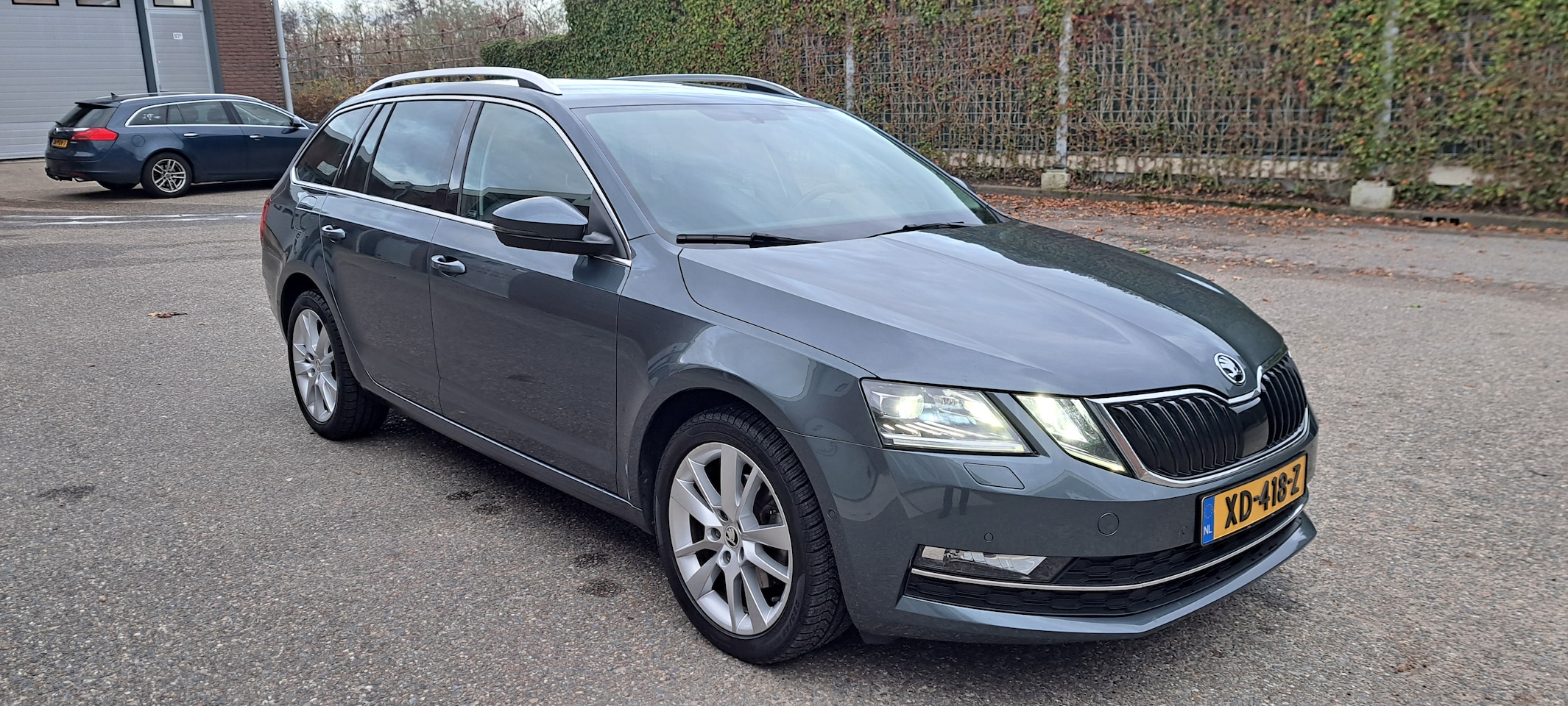 Skoda Octavia Combi - 1.0 TSI Greentech Style Business DSG-7 / Canton/ APK 01-2027 / Cam - AutoWereld.nl