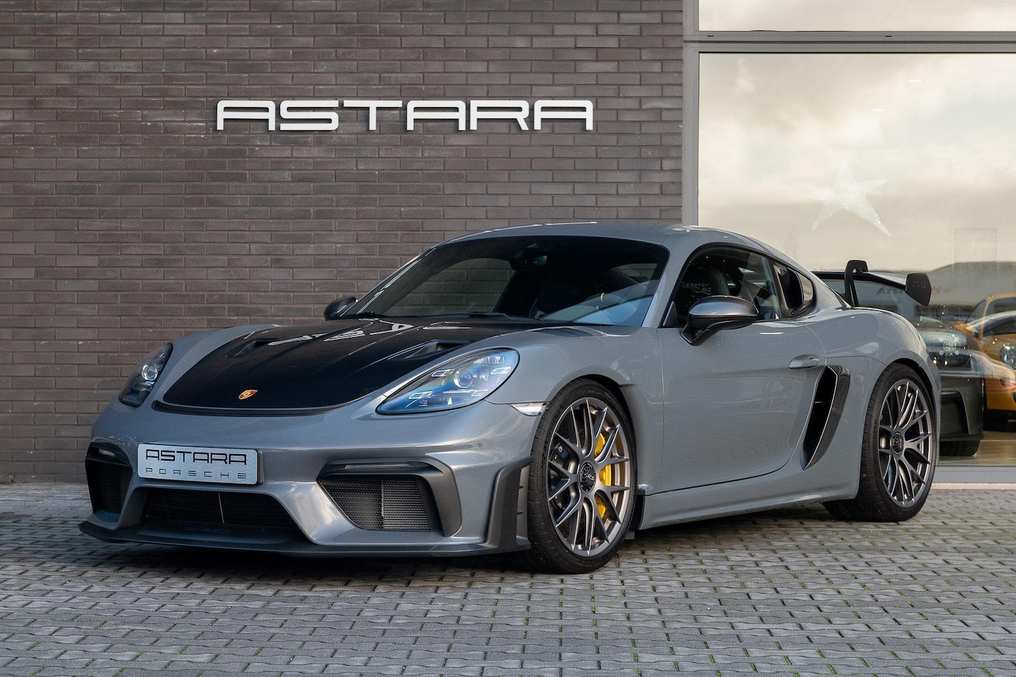 Porsche 718 GT4 - 718 GT4 RS - AutoWereld.nl